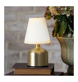 7.75"H RECHARGEABLE IVORY/GOLD LED