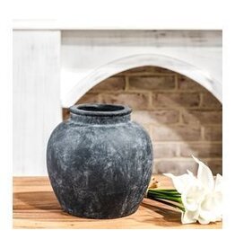 8.6" CHARCOAL CLAY POT