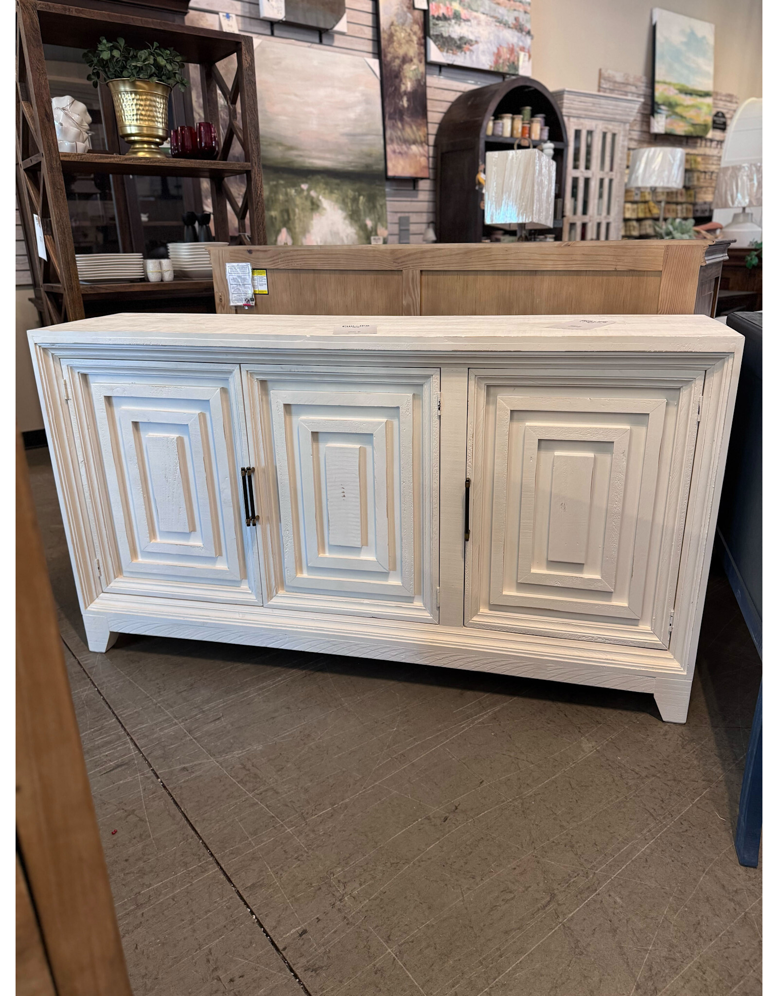 ARI-64CN3-SW 3door Console Rect Relief on Doors