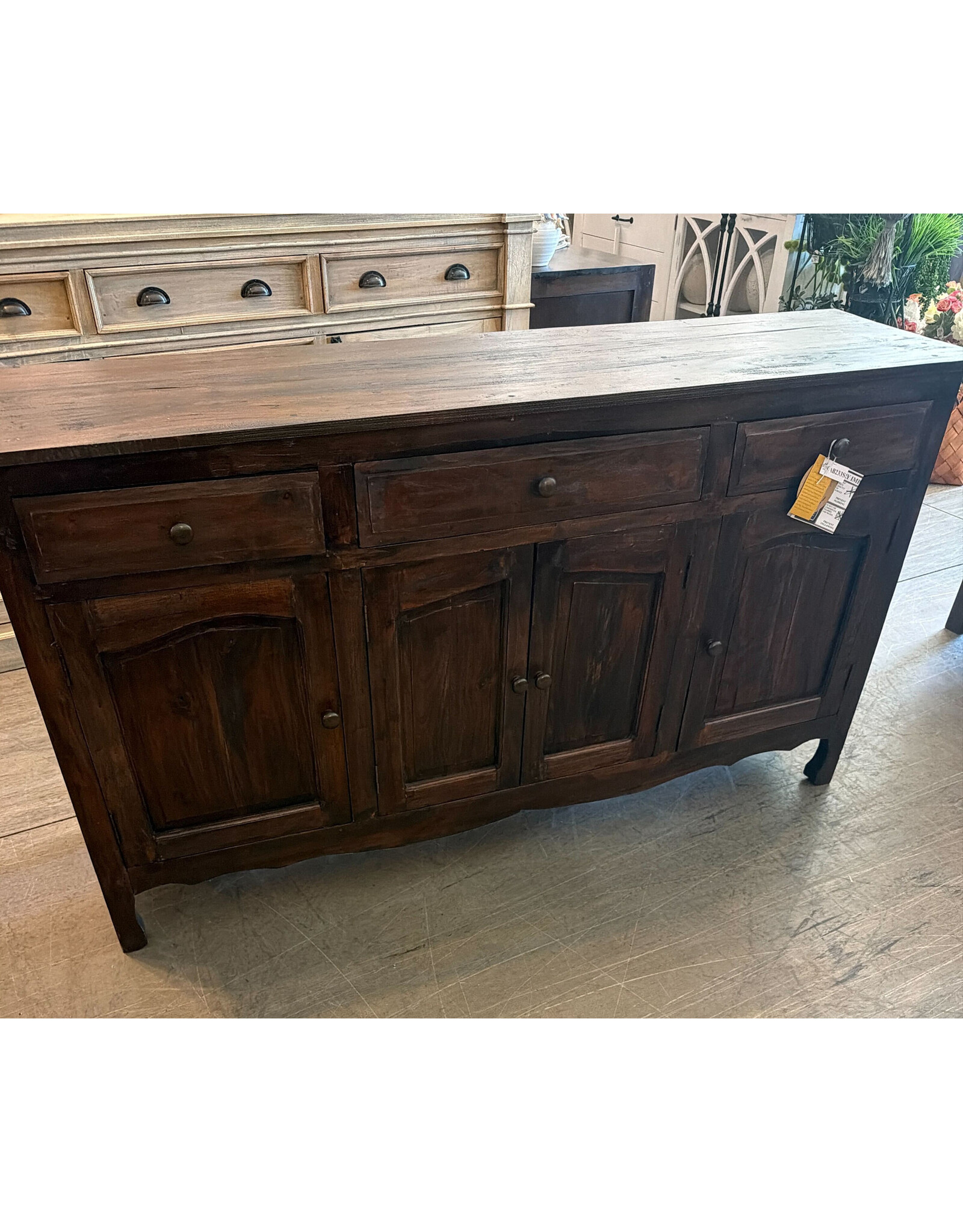 CAB233 Early American Sideboard 3Dr 3drw w/RG 65x17.7x35.8"H