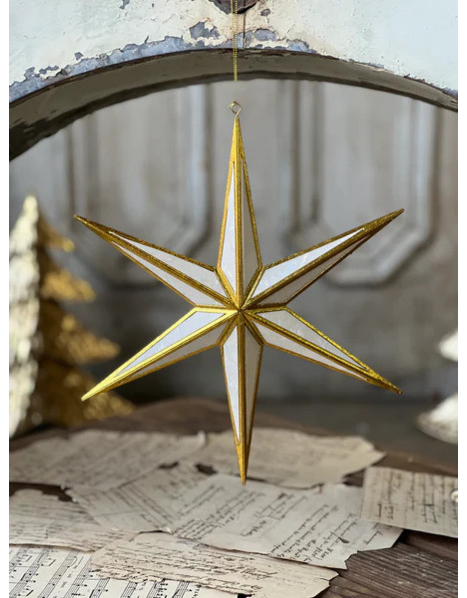 XLR3162 Skyward Gems Ornament | No. 2