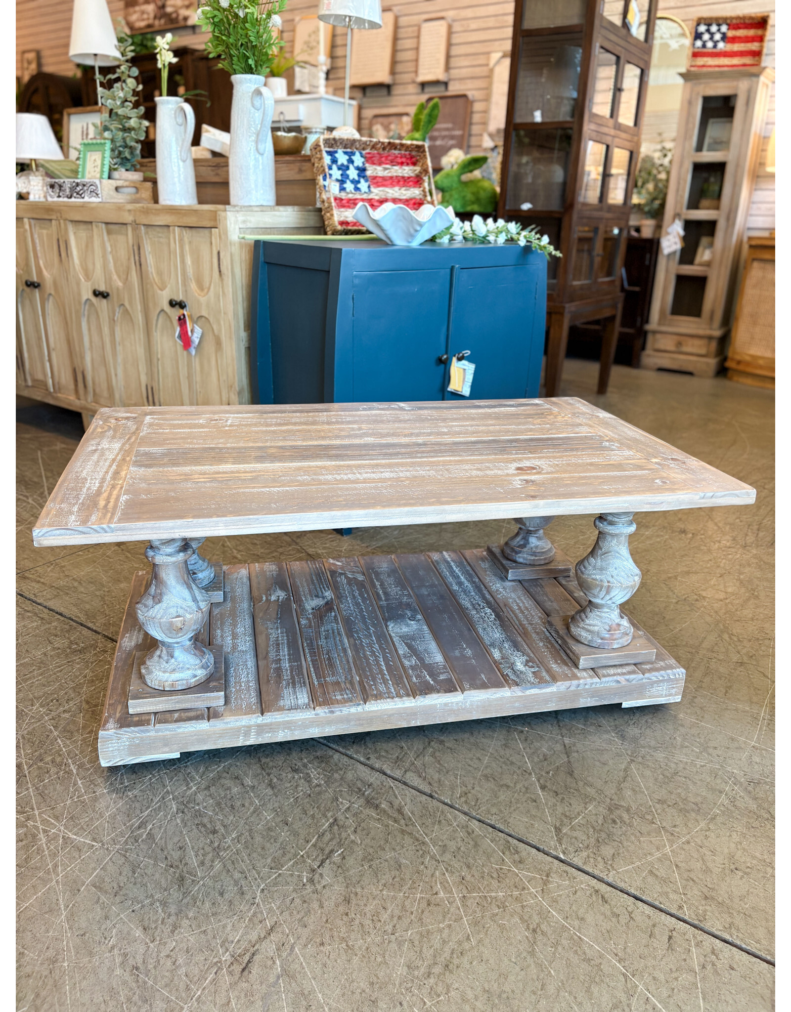 CEN 2506 Robinson Coffee Table