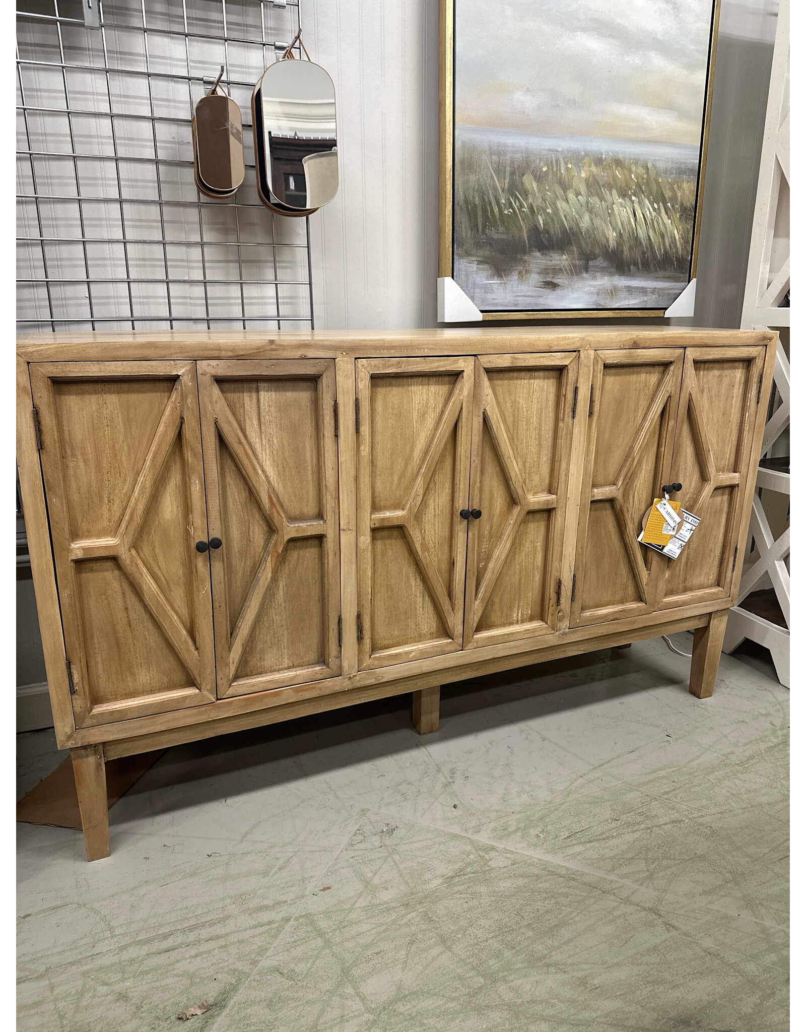 CAB1054 Credenza /Moulded design 3drs 59.8x14.6x35.8"H