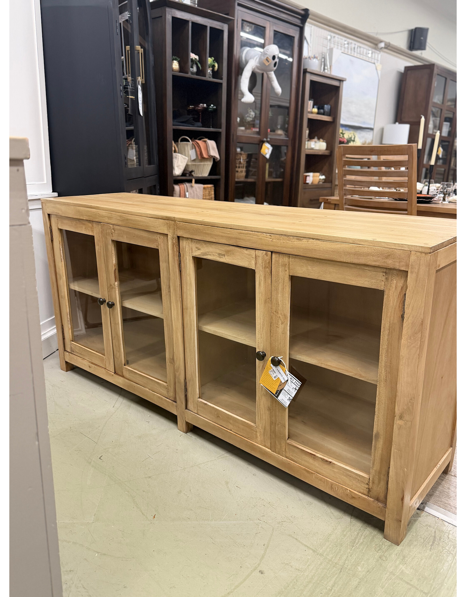 CAB403-SO Naples Crdnza 4GD 68x18.1x33.1"H Dif Size/No Trim Sand