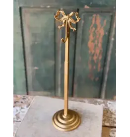 HM7904 Bowties & Trimmings Wreath Holder