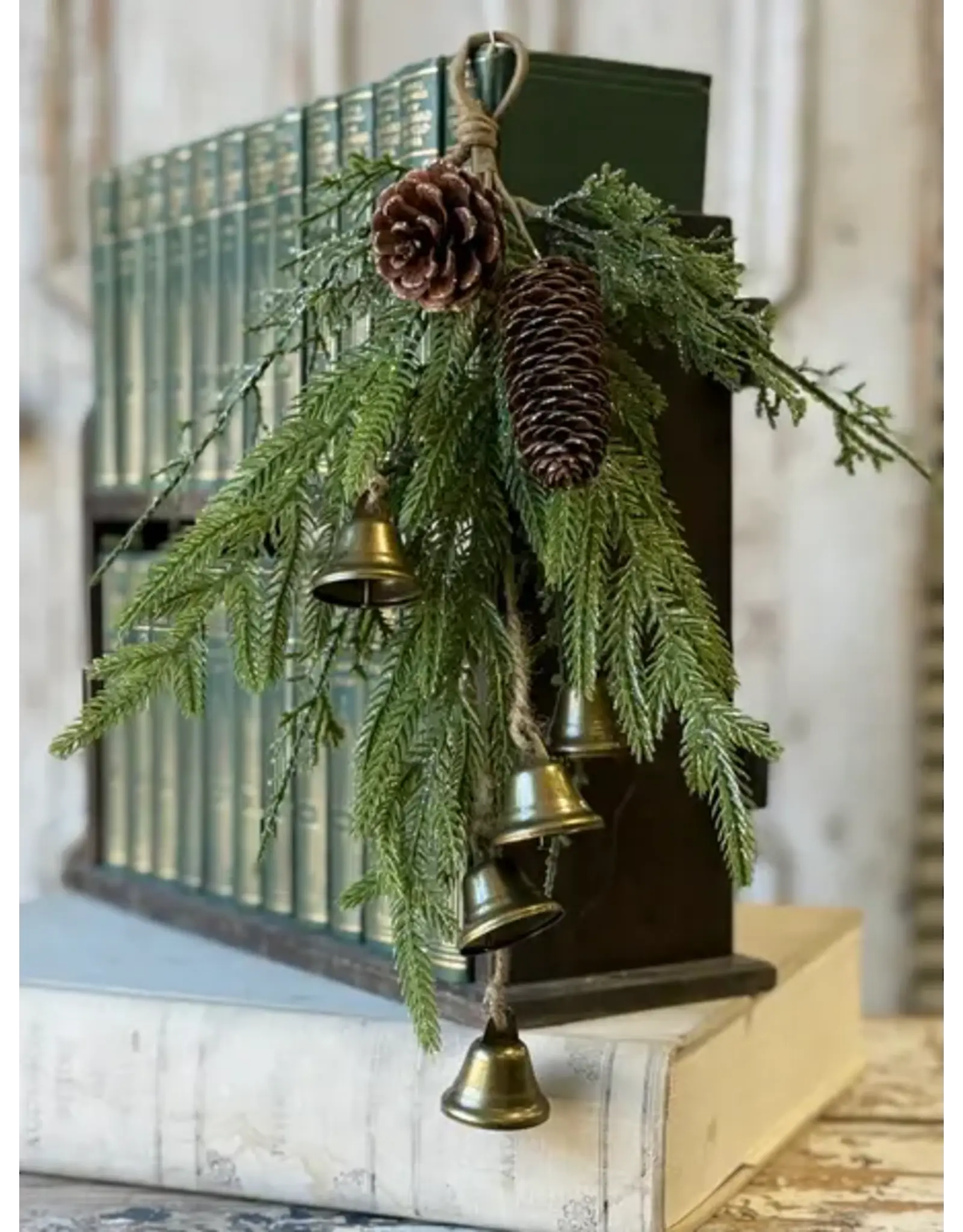 XBR2207 15" Crescendo Bell Greens Hanging