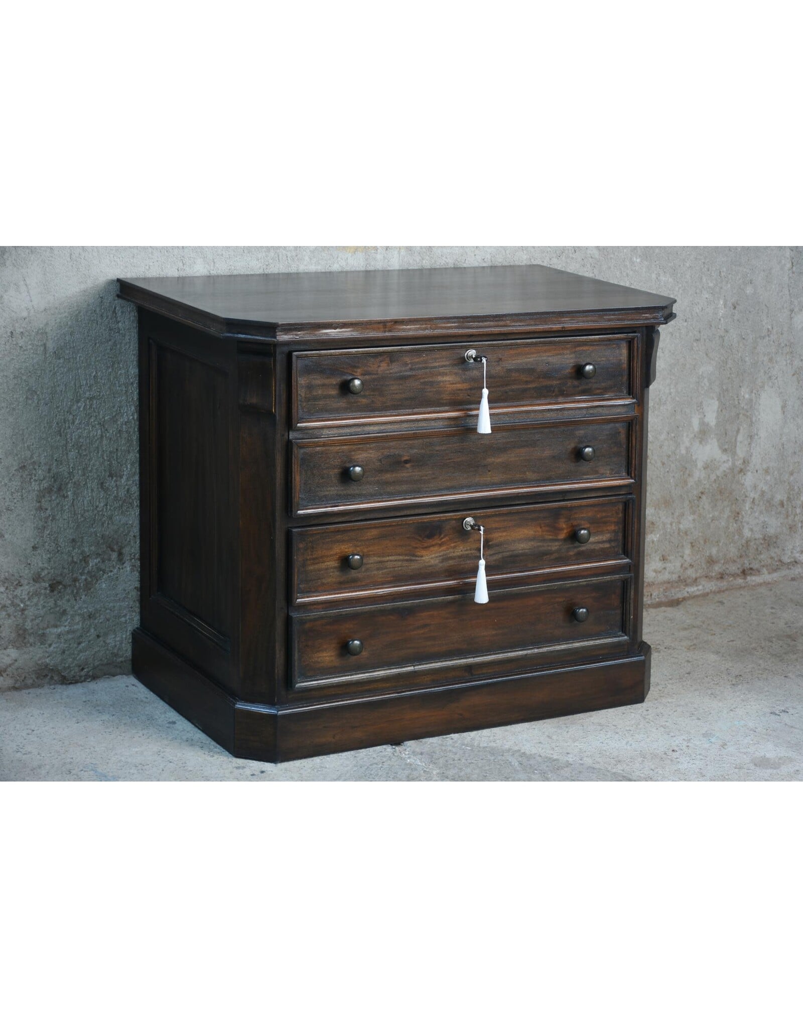 CHE174 Kingston Lateral File 34"W × 22"D × 31"H