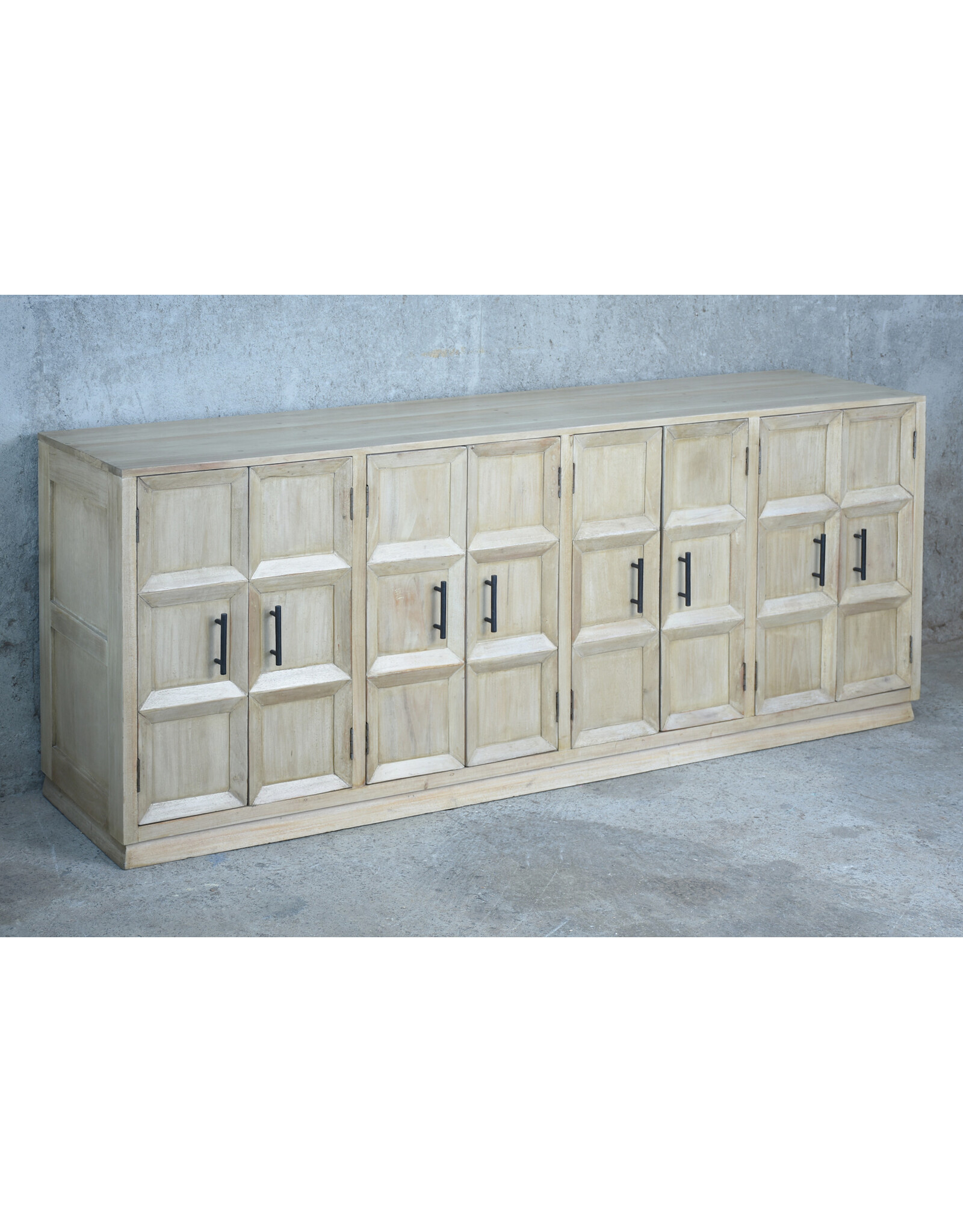 CAB698 Winslow Crdnza 8Drs 75x18x30