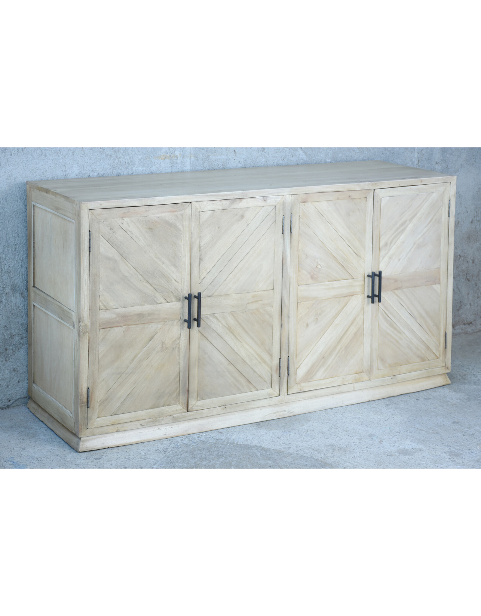 TAB1053 Federation Crdnza 4drs 59x18x32