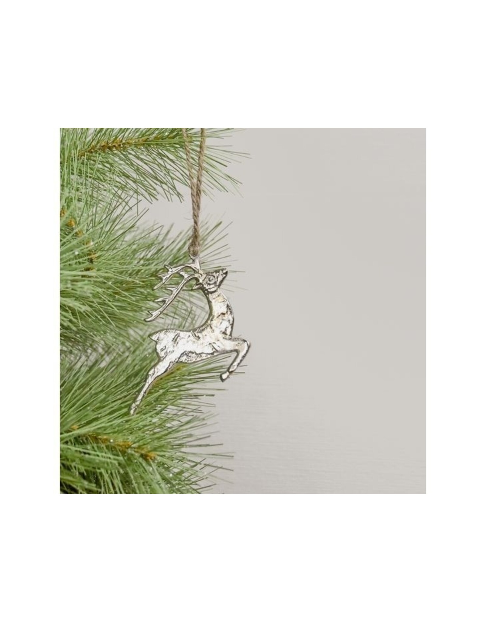 METAL DEER ORNAMENT