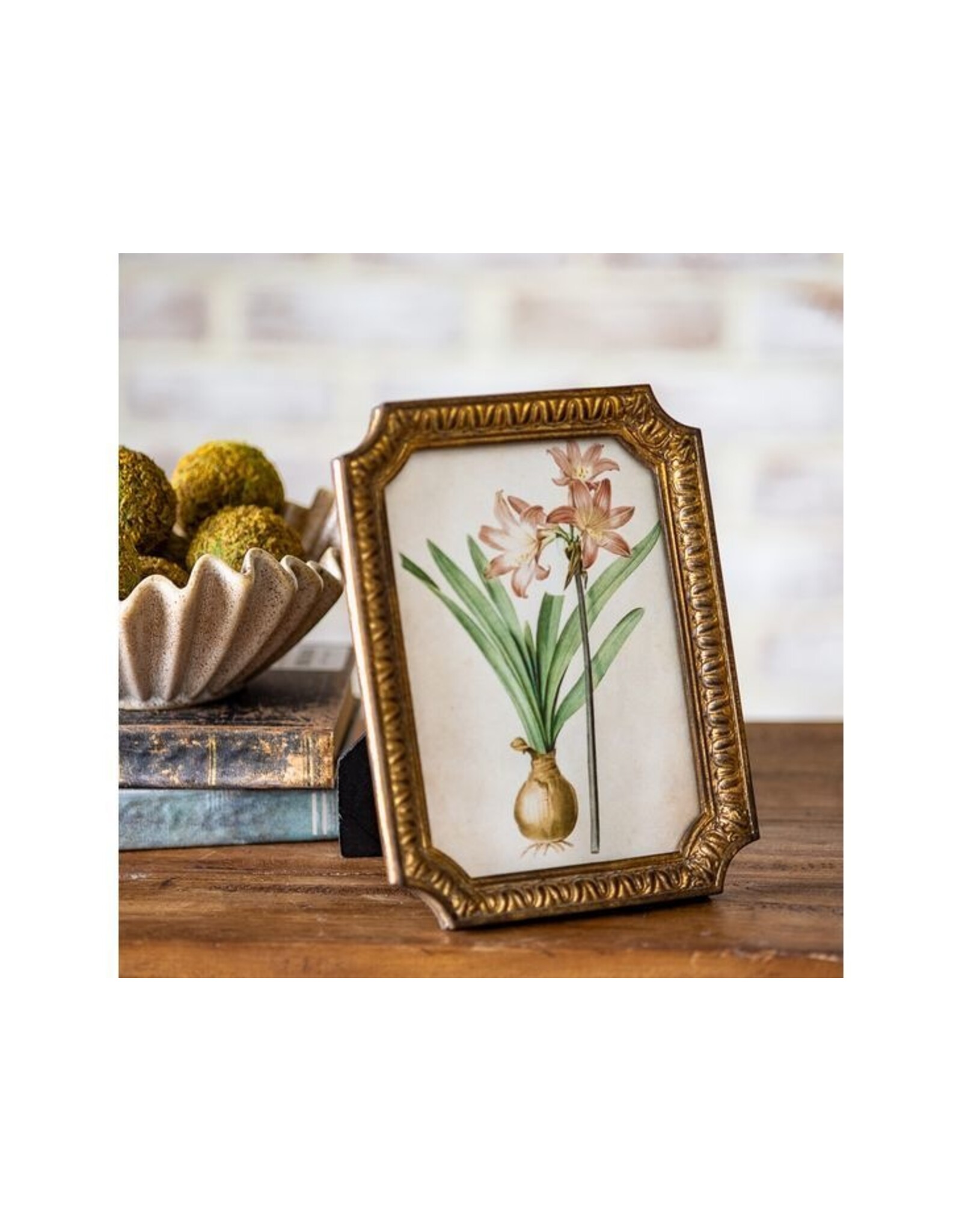 PDKIN043  5 X 7 ANT GOLD PHOTO FRAME