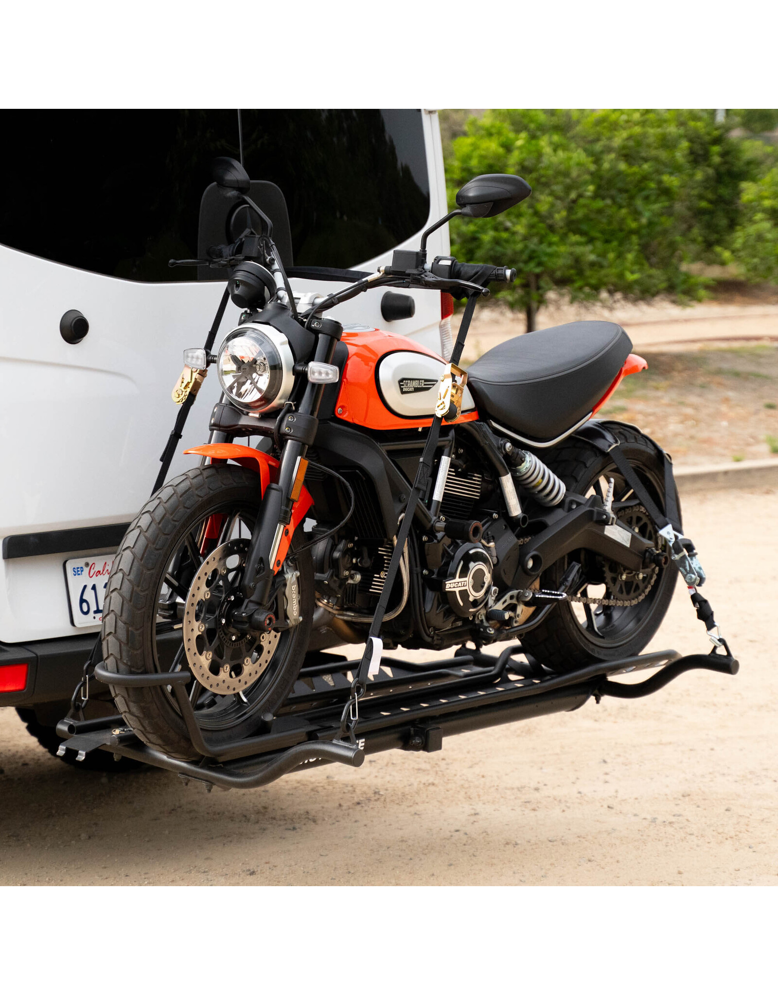 MotoTote MotoTote HandleCuff Ratcheting Motorcycle Tie Downs