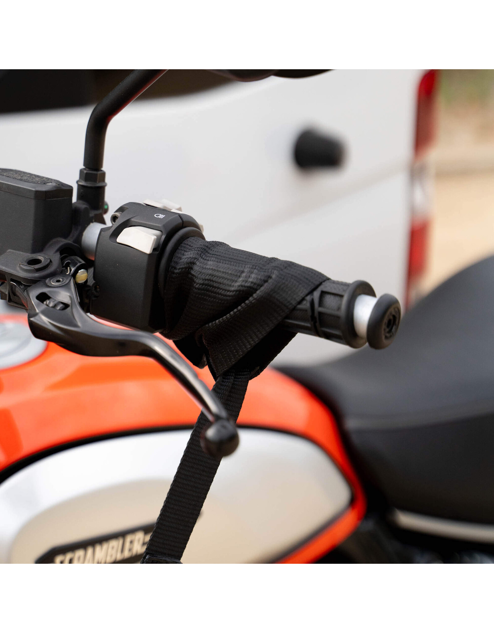 MotoTote MotoTote HandleCuff Ratcheting Motorcycle Tie Downs