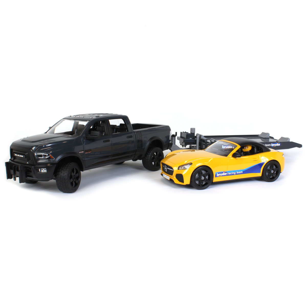 Bruder RAM 2500 Power Pick up w Roadster Racing Team