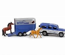 Breyer Breyer Farms Land Rover® and Tag-A-Long Trailer