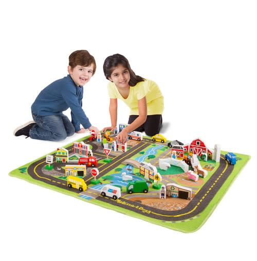 Melissa & Doug Deluxe Road Rug Play Set