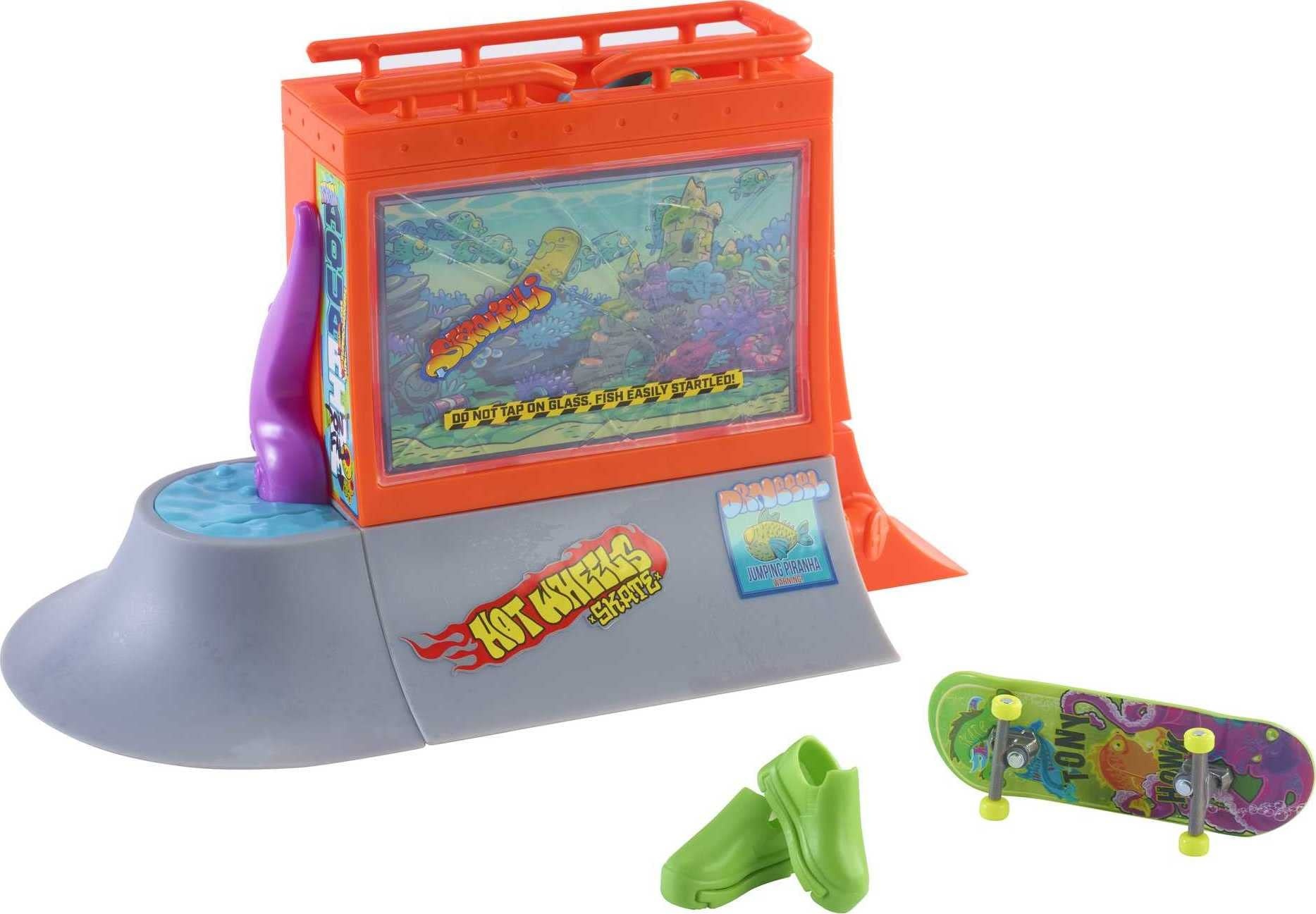 Hot Wheels Skate Aquarium Skatepark, playset