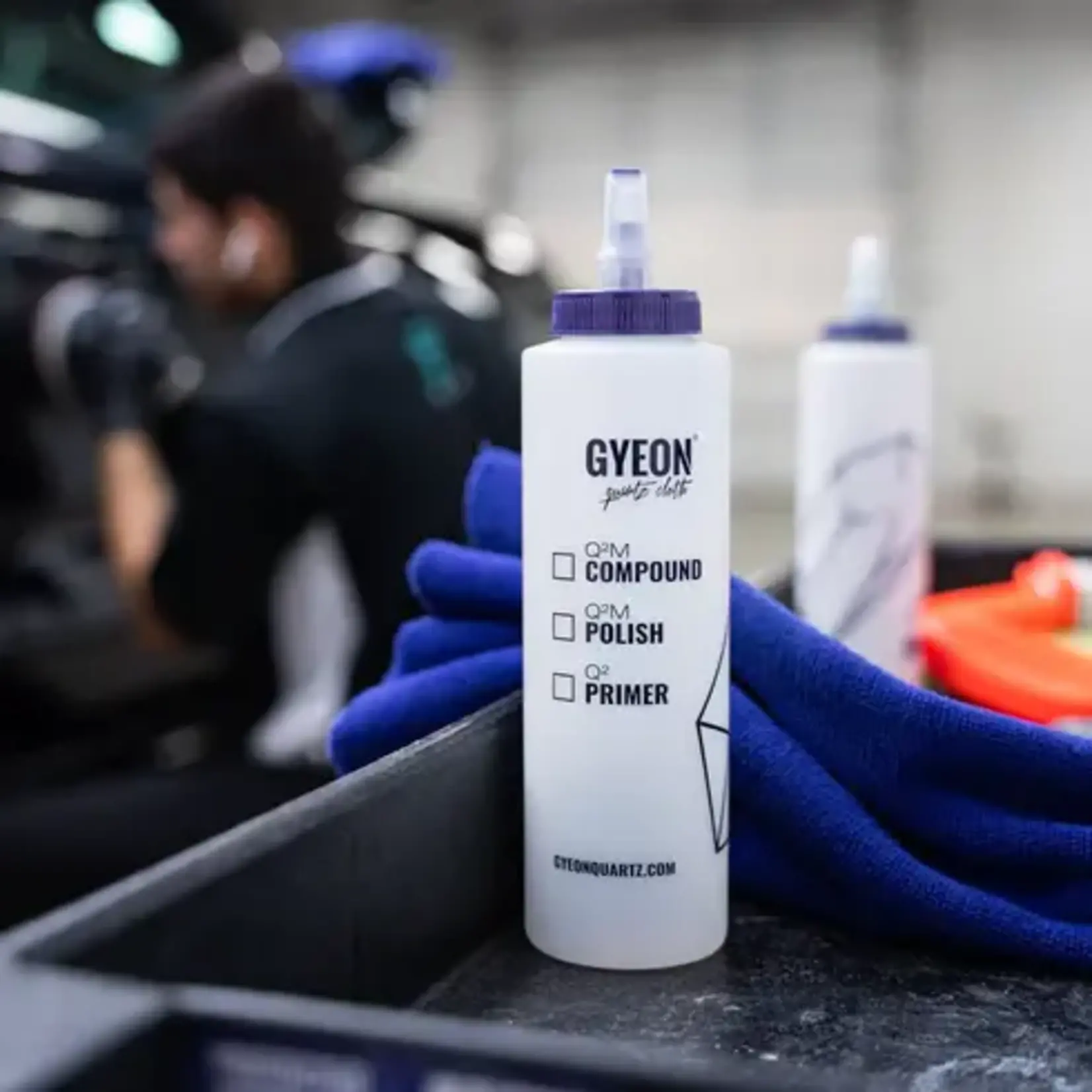 GYEON Gyeon Q2M Dispenser Bottle 300ml
