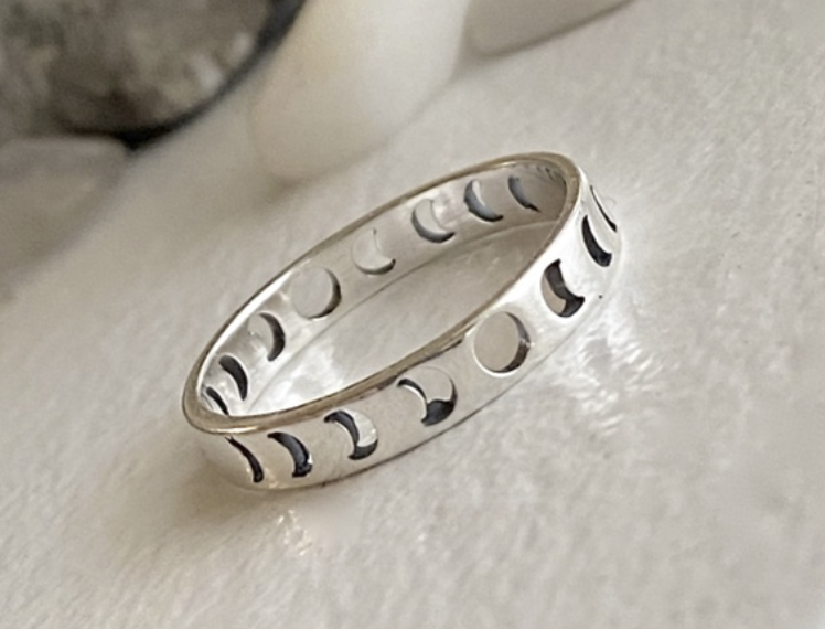 Synodic Moon Phase Band Ring in Sterling Silver