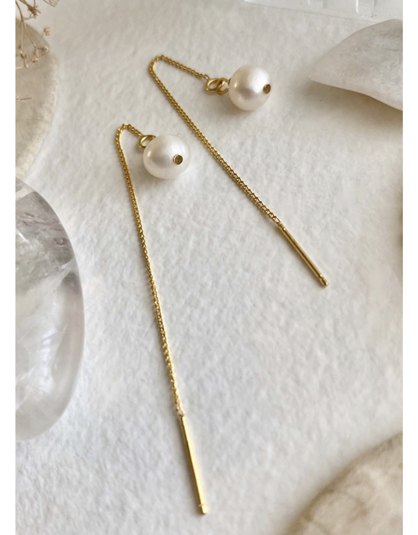 Pika & Bear Kino Freshwater Pearl Threader Earrings Gold