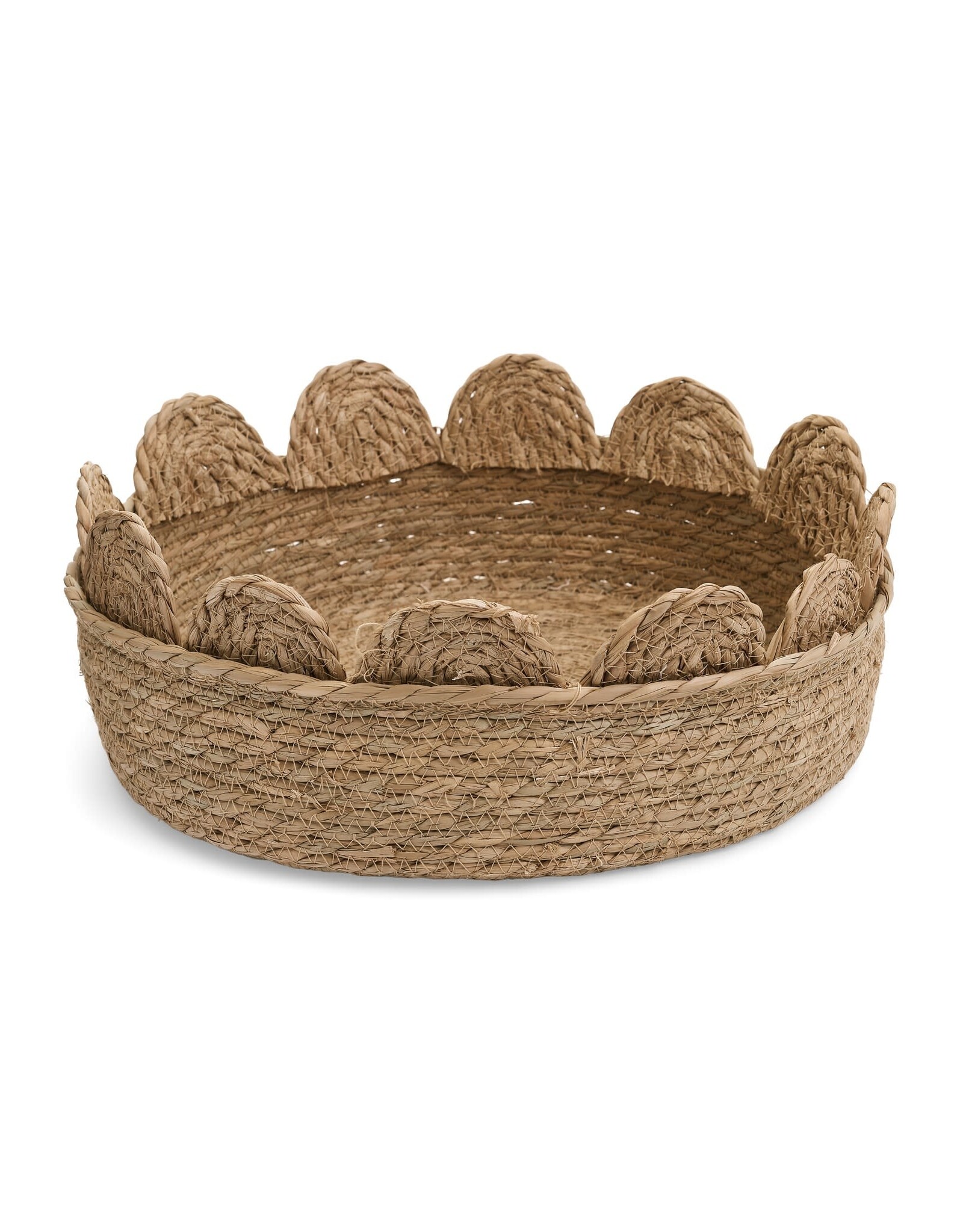 Scallop Rim Grass Basket