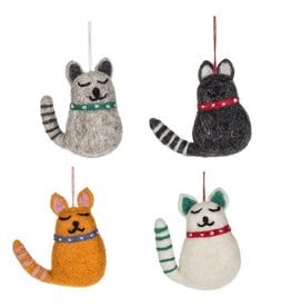 Smiling Cat Ornament -