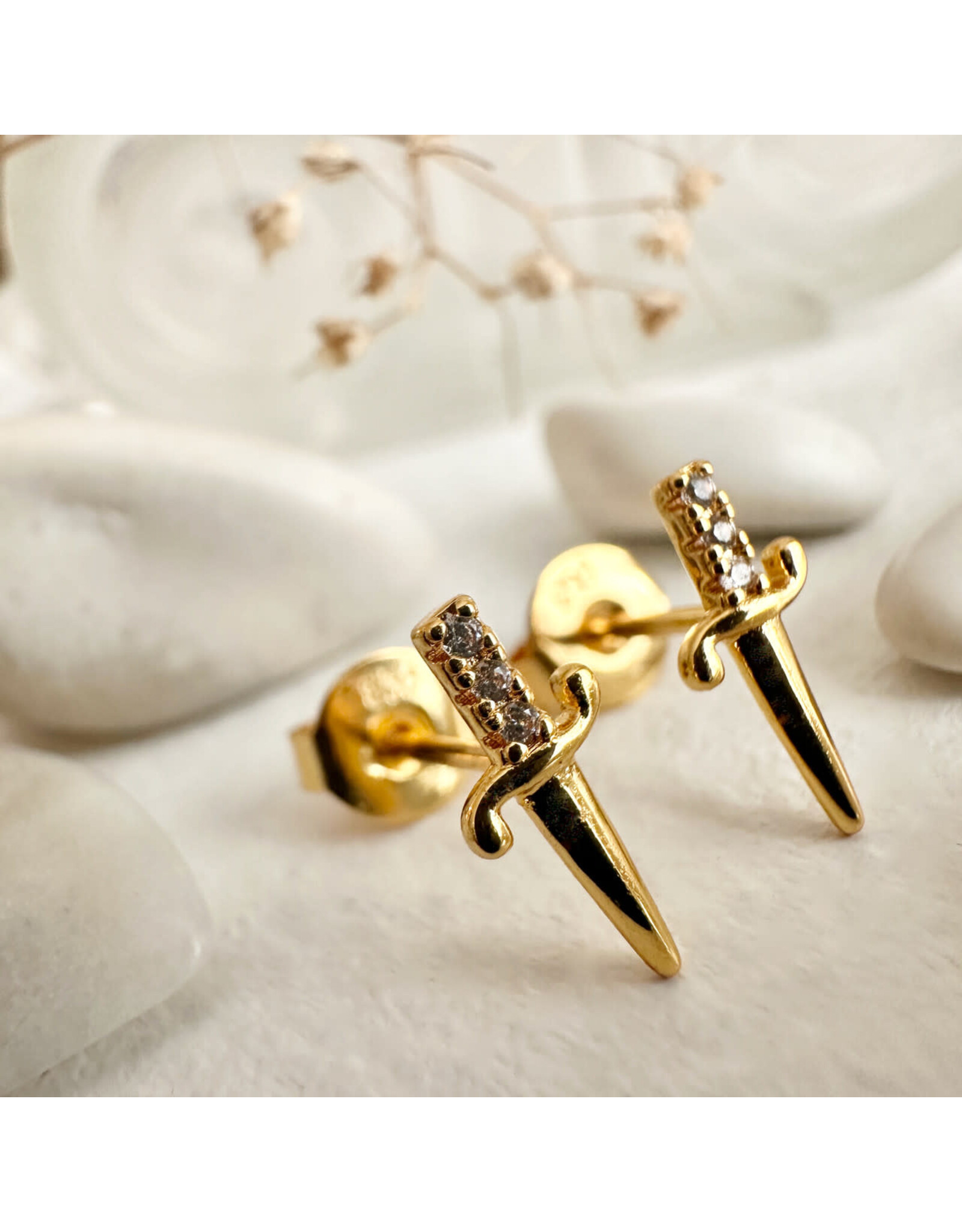 Pika & Bear Bruté Dagger Stud Earrings