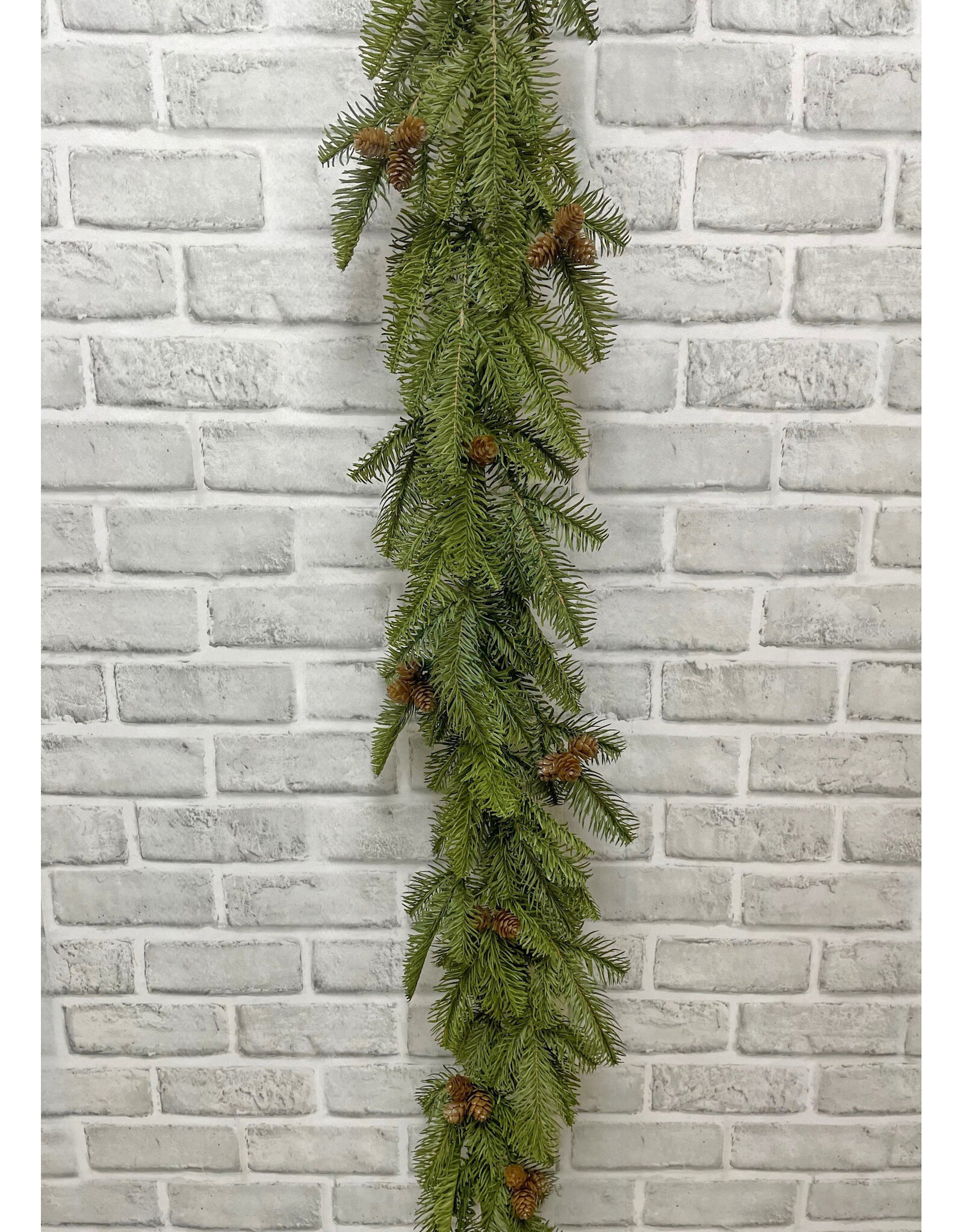 Tri W Imports Balsam Fir Garland w Pinecones - 72"