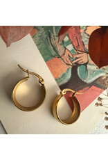 Pika & Bear Sybil 18mm Hoop Earrings - Gold