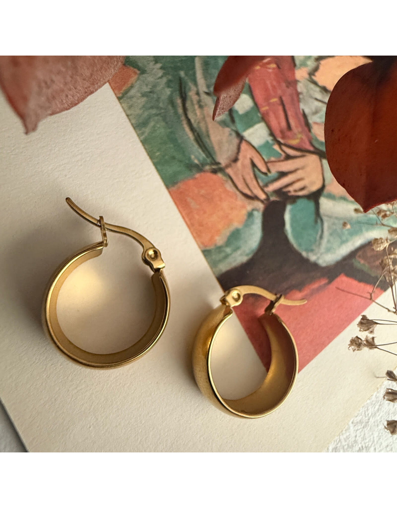 Pika & Bear Sybil 18mm Hoop Earrings - Gold