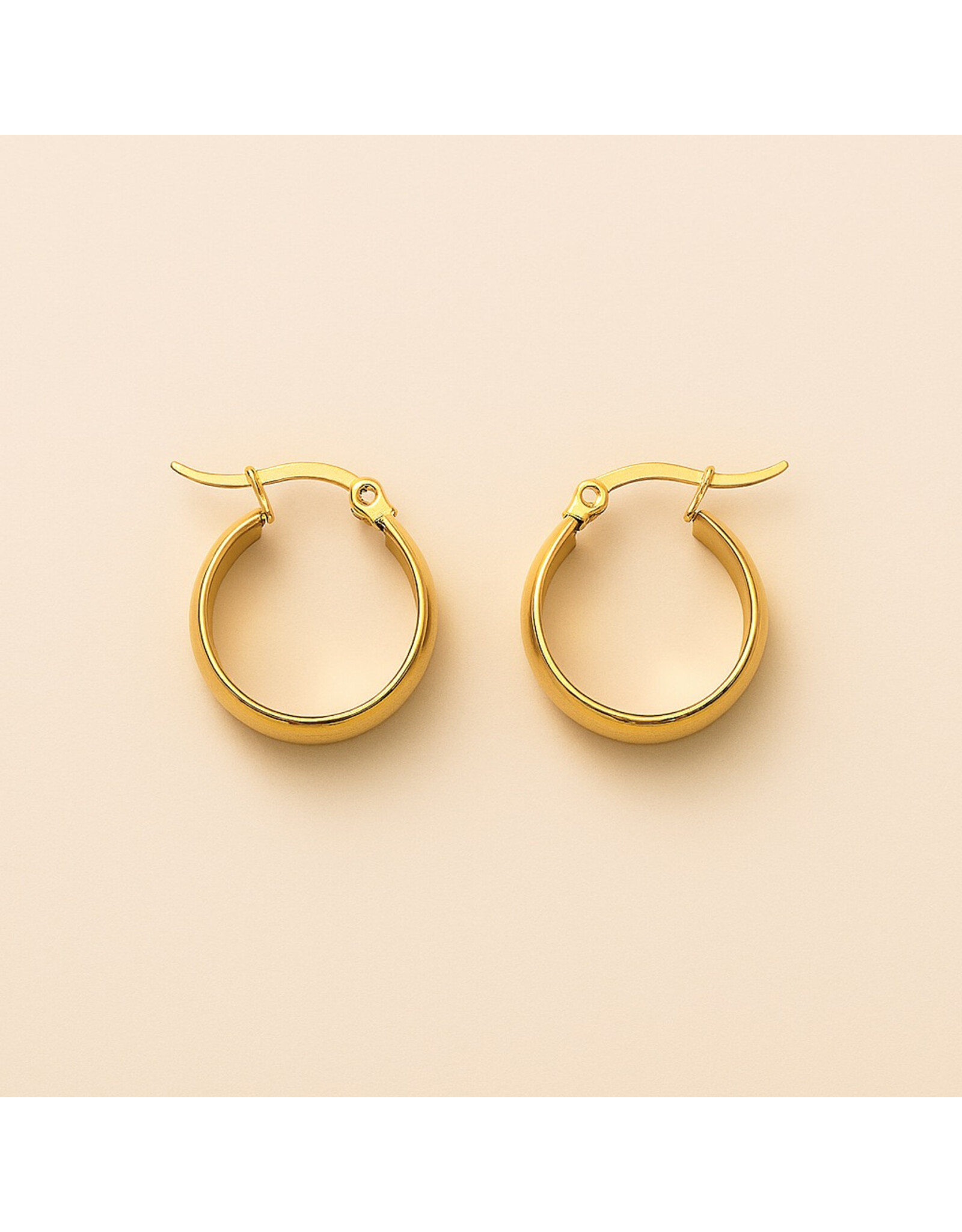 Pika & Bear Sybil 18mm Hoop Earrings - Gold