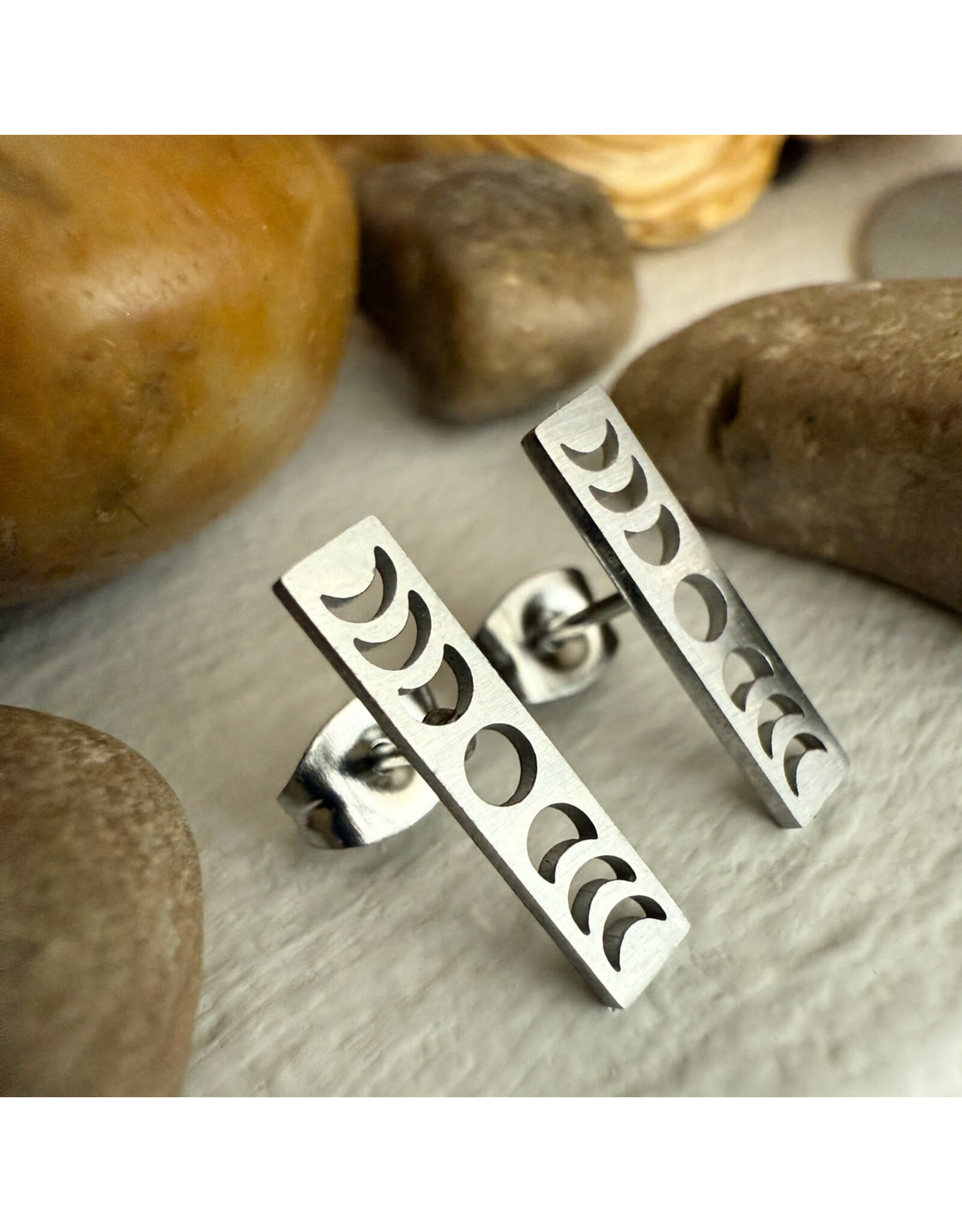 Pika & Bear Synodic Moon Phase Stud Earrings - Silver