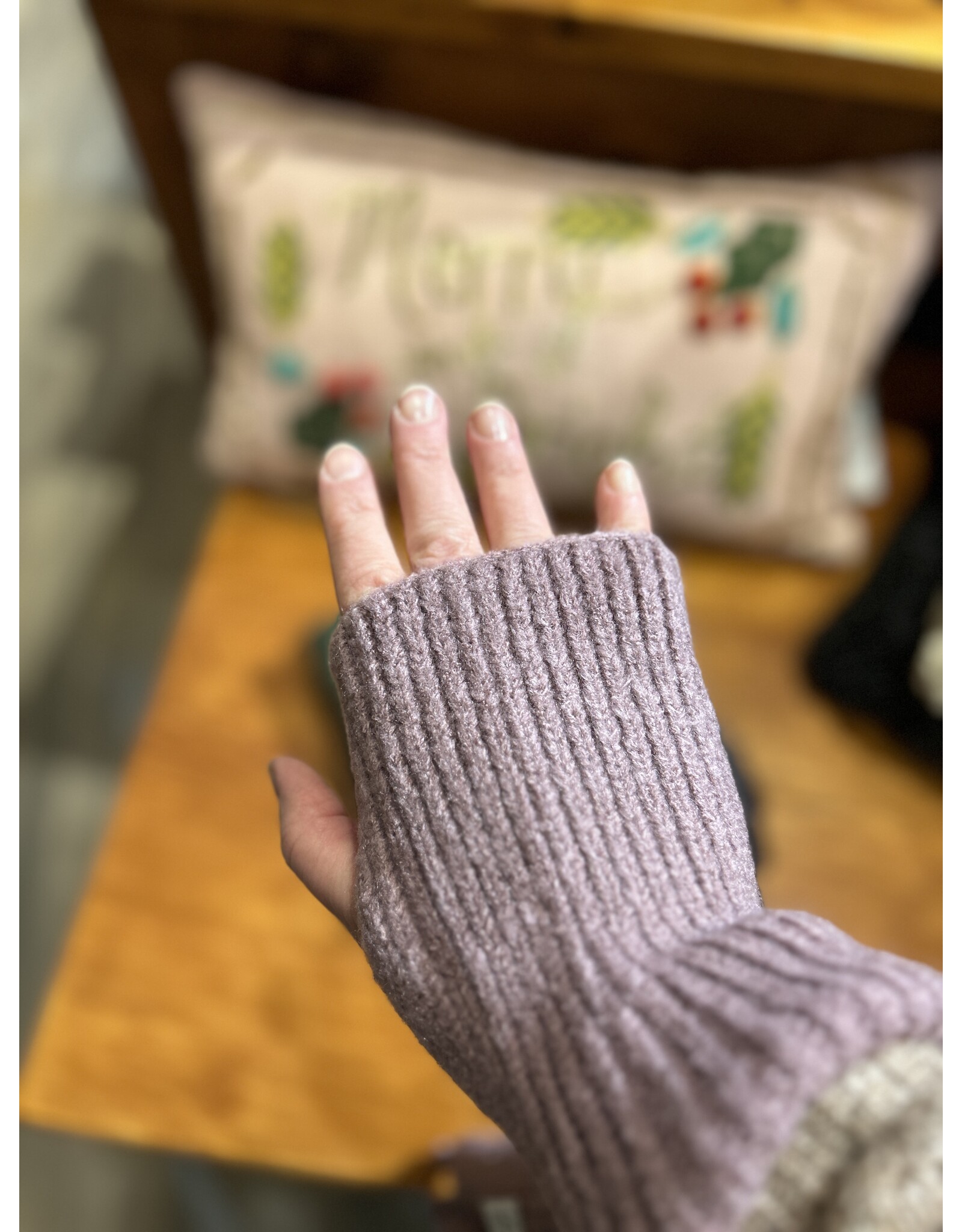 Ribbed Wrist-Warmer Faux Suede Gloves -