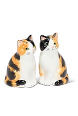 Sitting Tabby Cat Salt & Pepper
