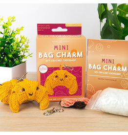 Gift Republic Croissant Bag Charm Crochet Kit