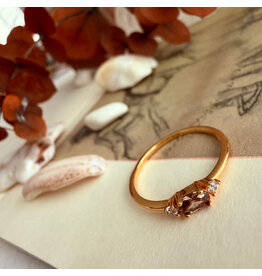 Pika & Bear Cambridge Baguette Ring - Gold