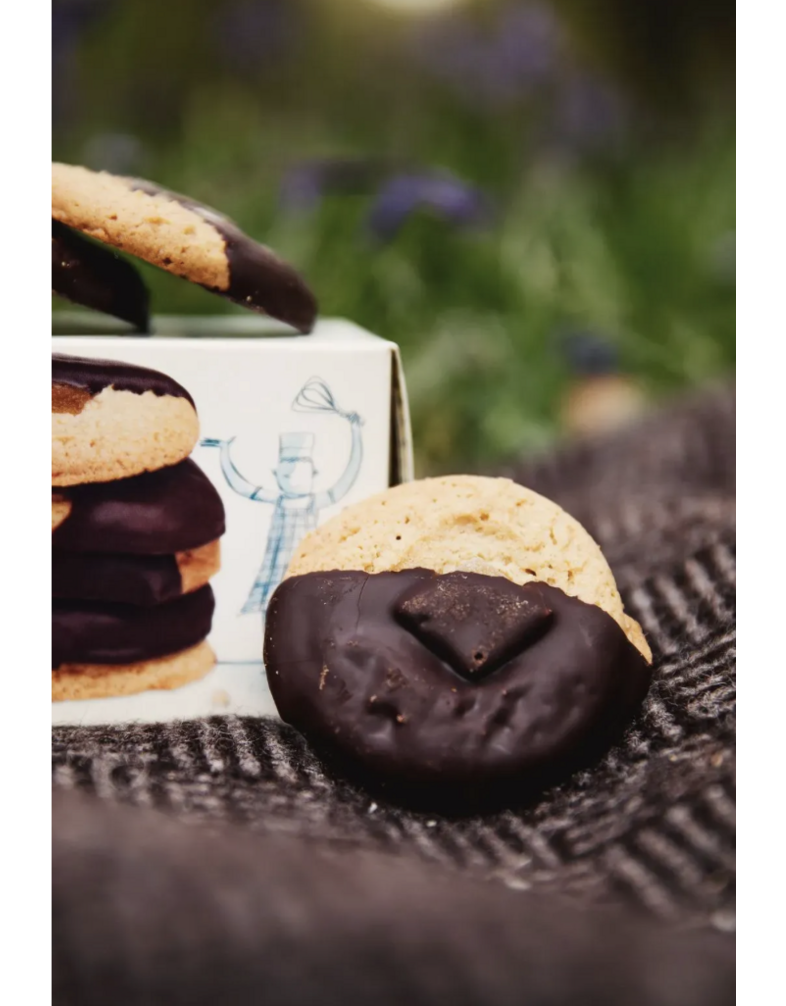 Dovetail Collections Chocolate Gingers Biscuits