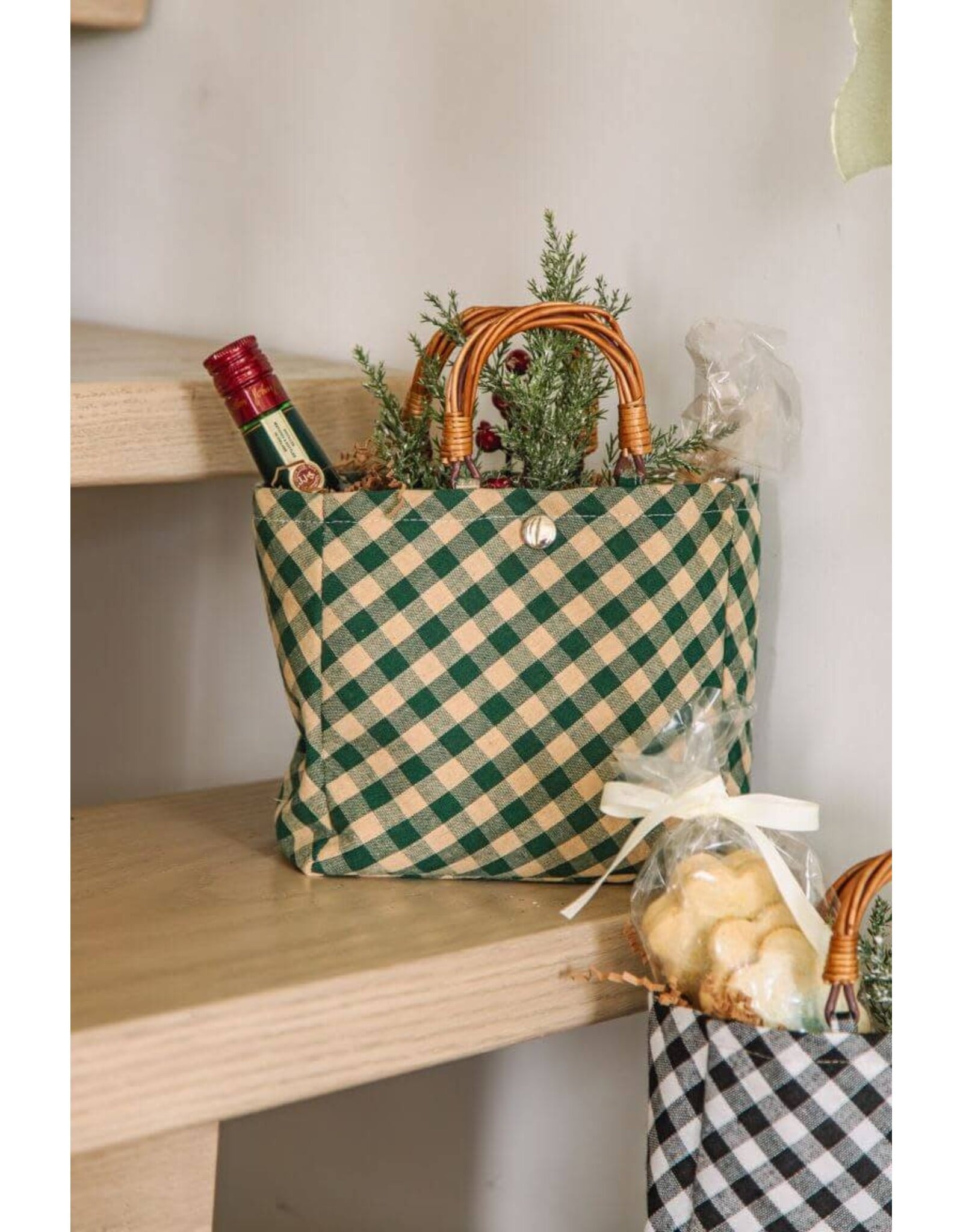 Green Fabric Bag w Willow Handles