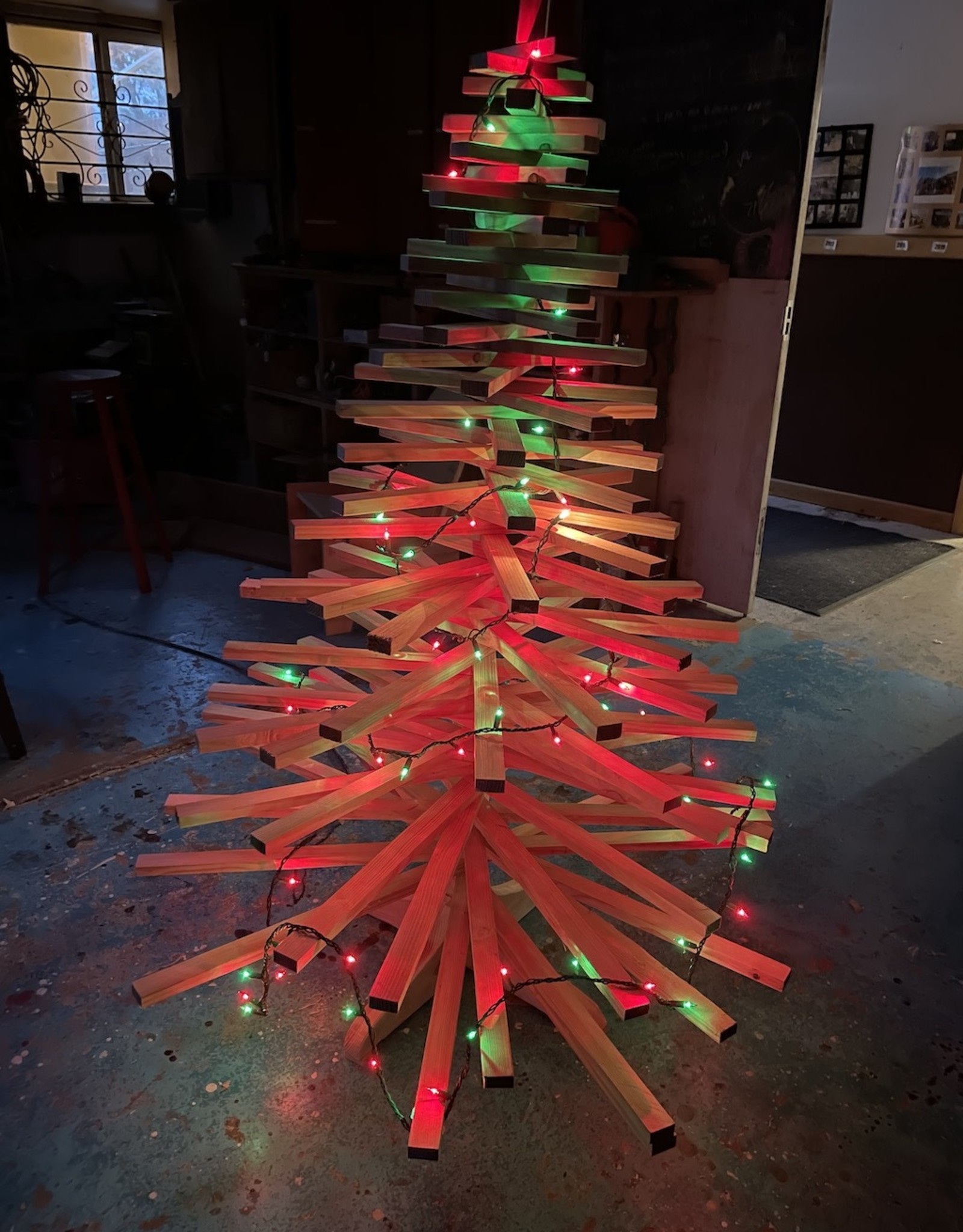 Carpenter's Christmas Tree (Large)