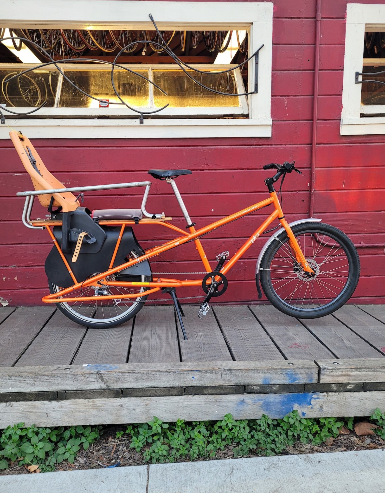 Yuba Mundo Cargo Bike