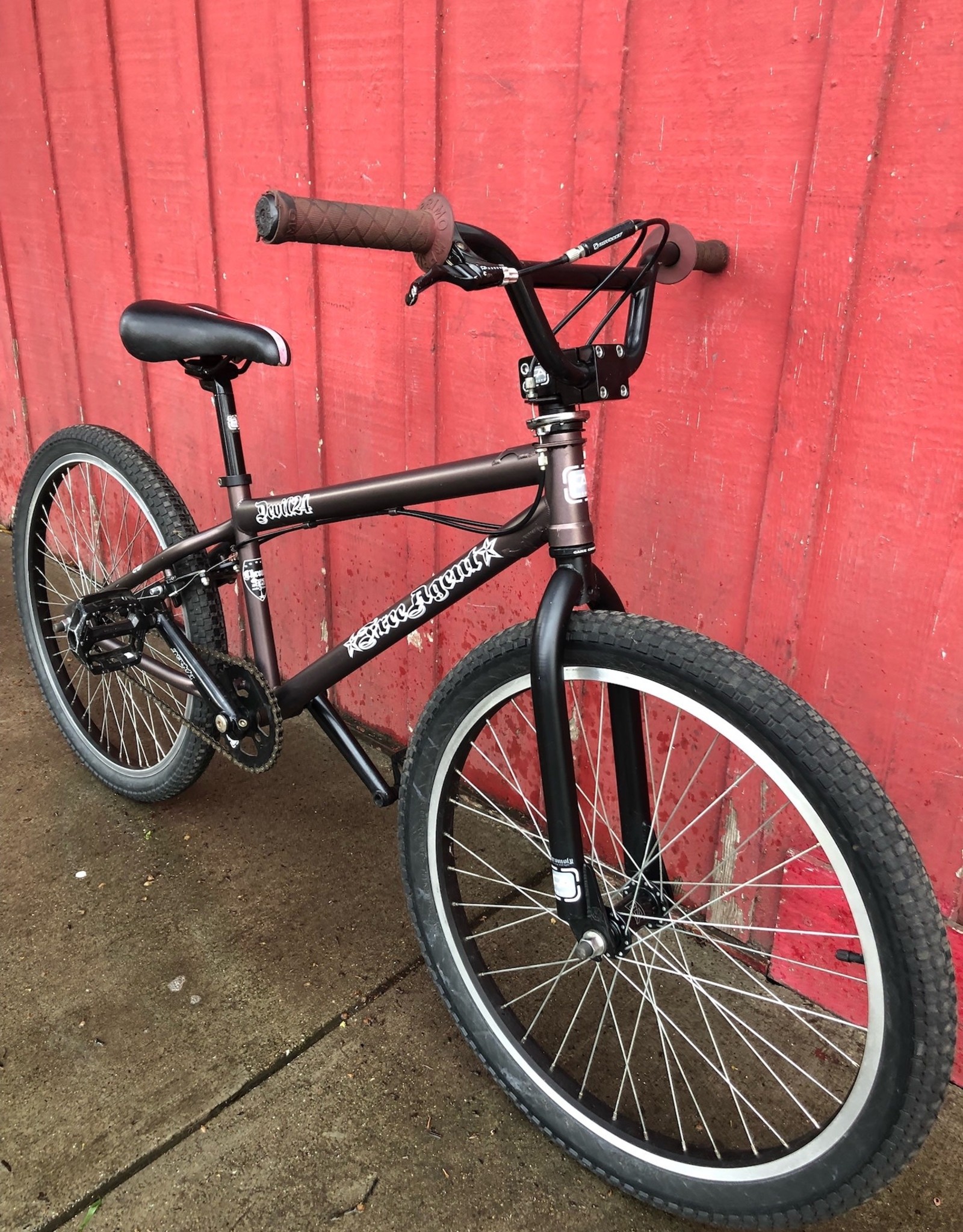 Free Agent Devil 24" BMX