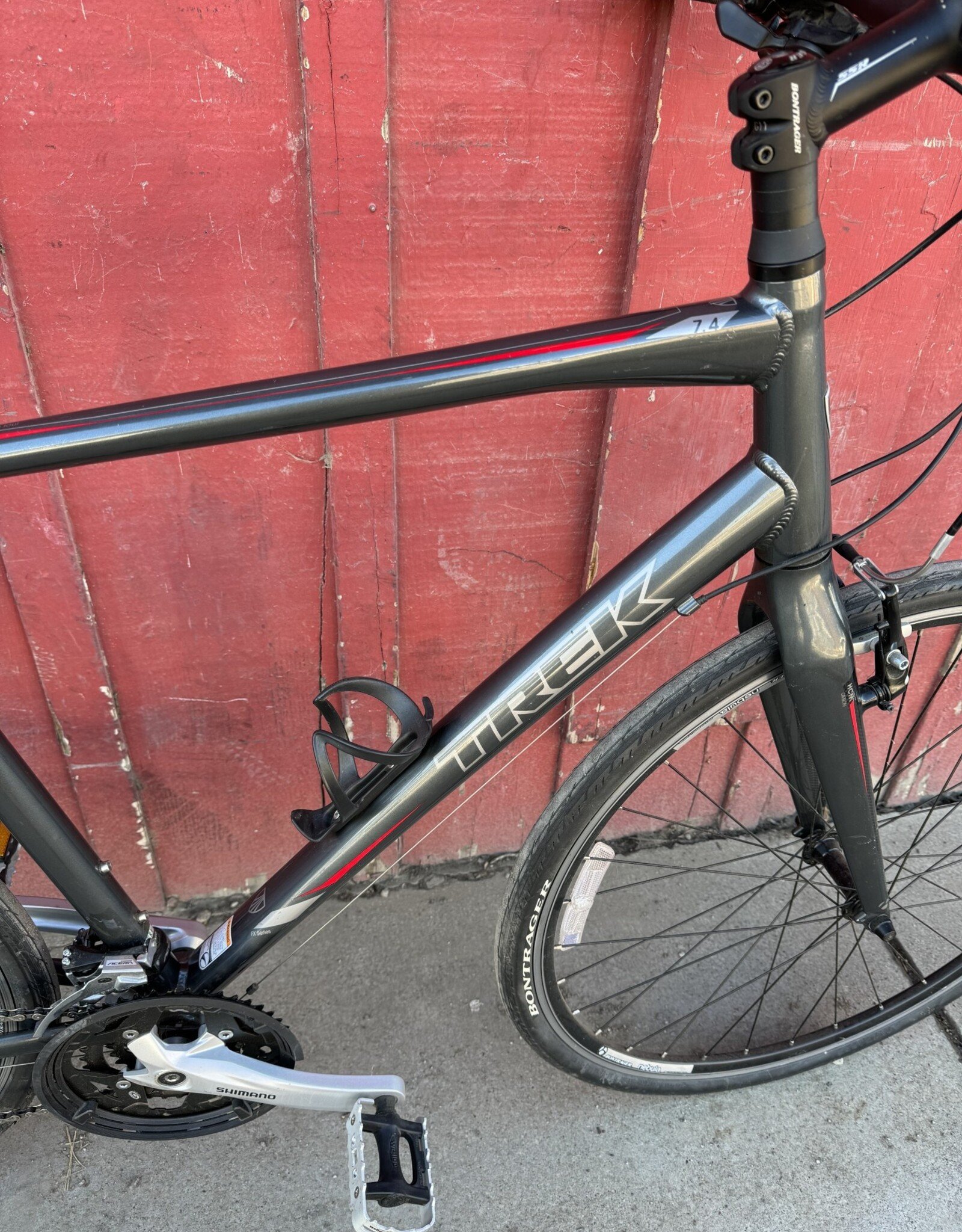 Trek FX 7.4 - 22.5" - Gunmetal Gray