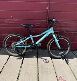 Liv Enchant - 20" Wheels - Mint