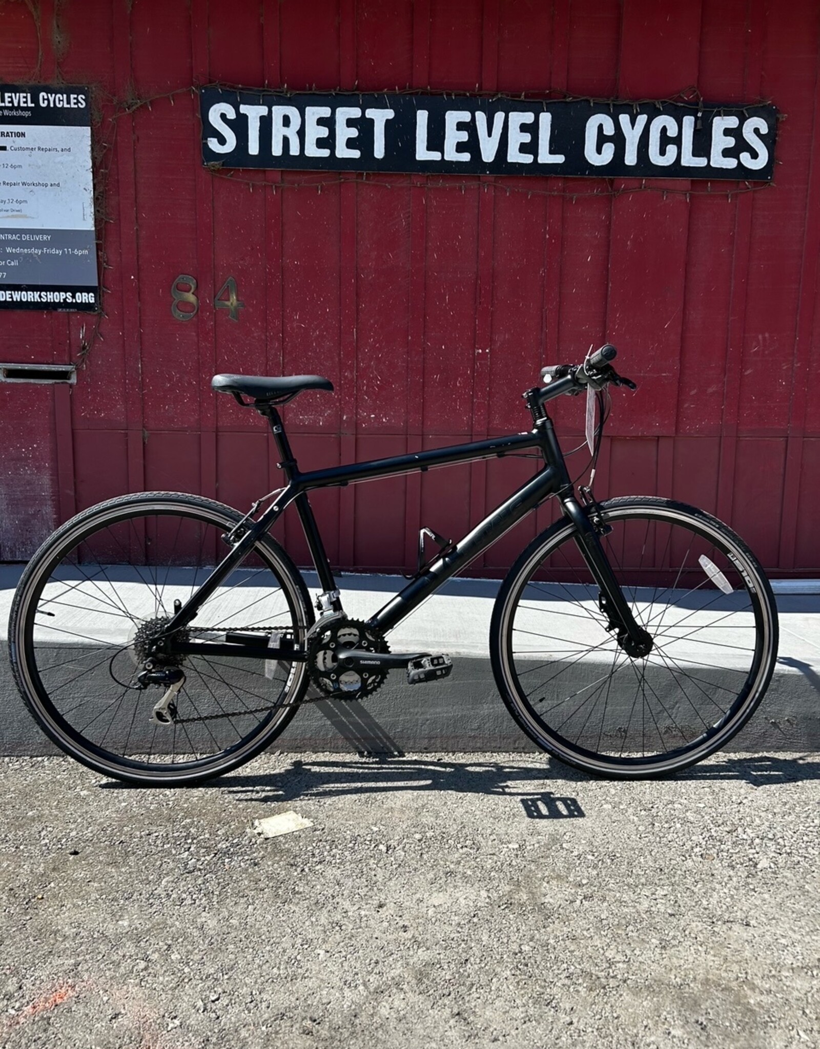 Cannandale - Hybrid - large - black
