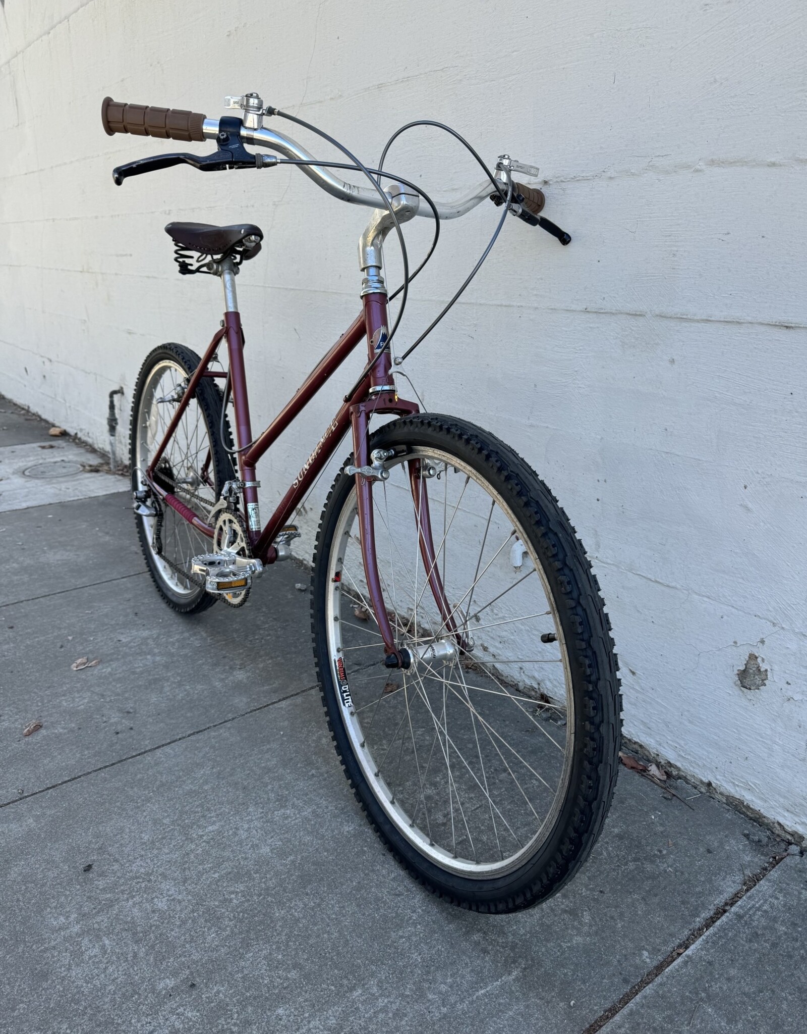 Fuji Sundance - 18" (small) - Maroon