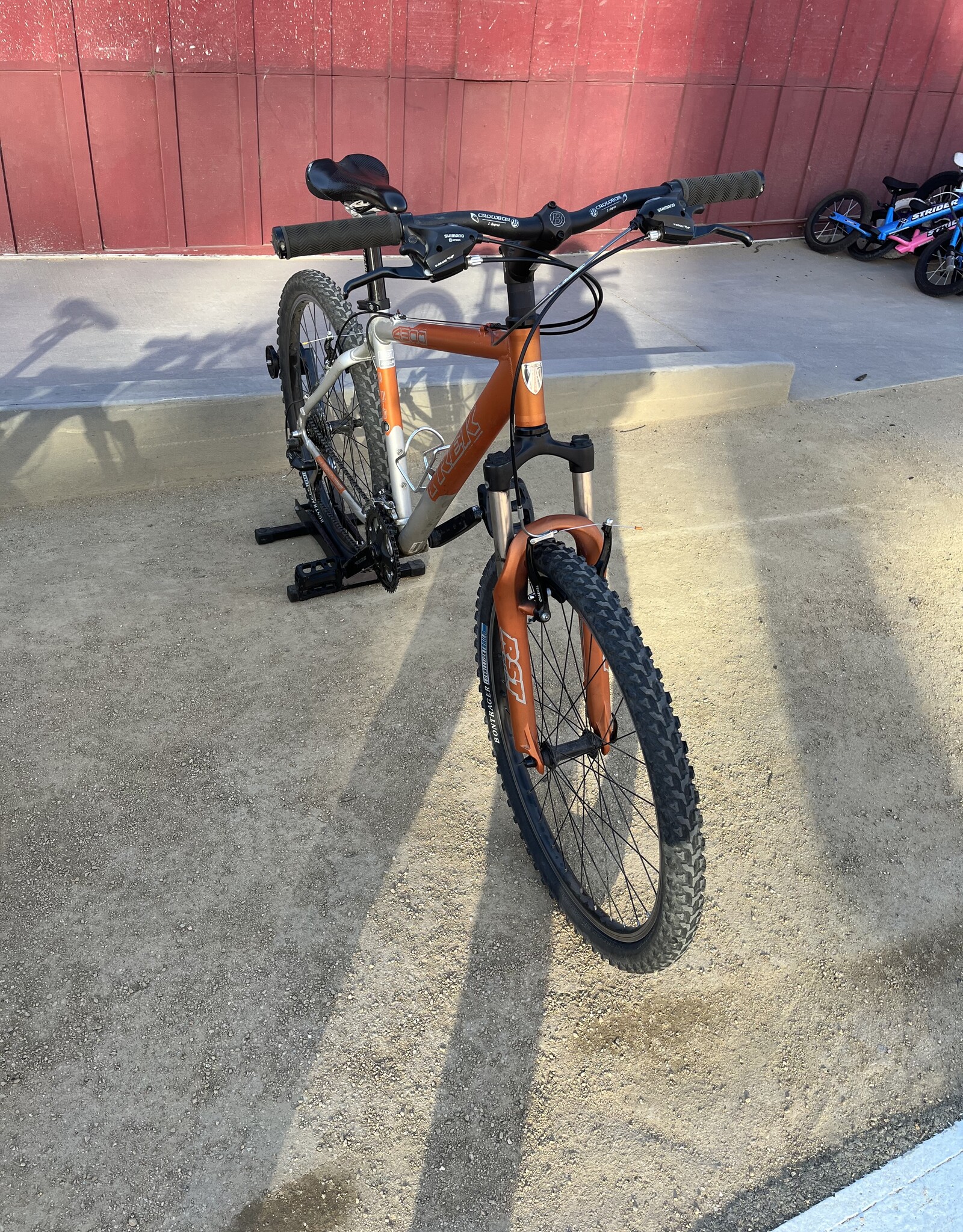 Trek Trek 4300 18 Orange Sliver