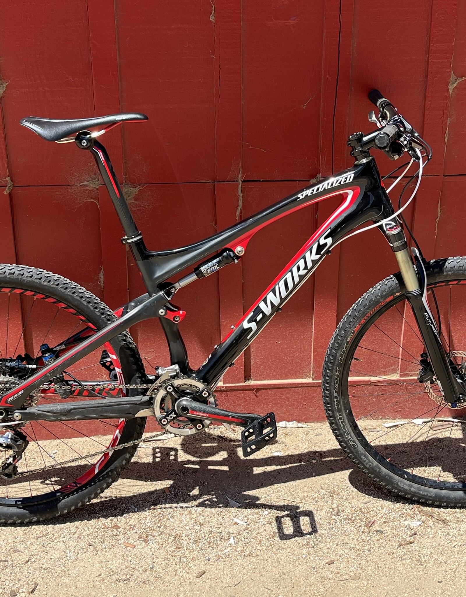 S Works XC - Med - Red/Black
