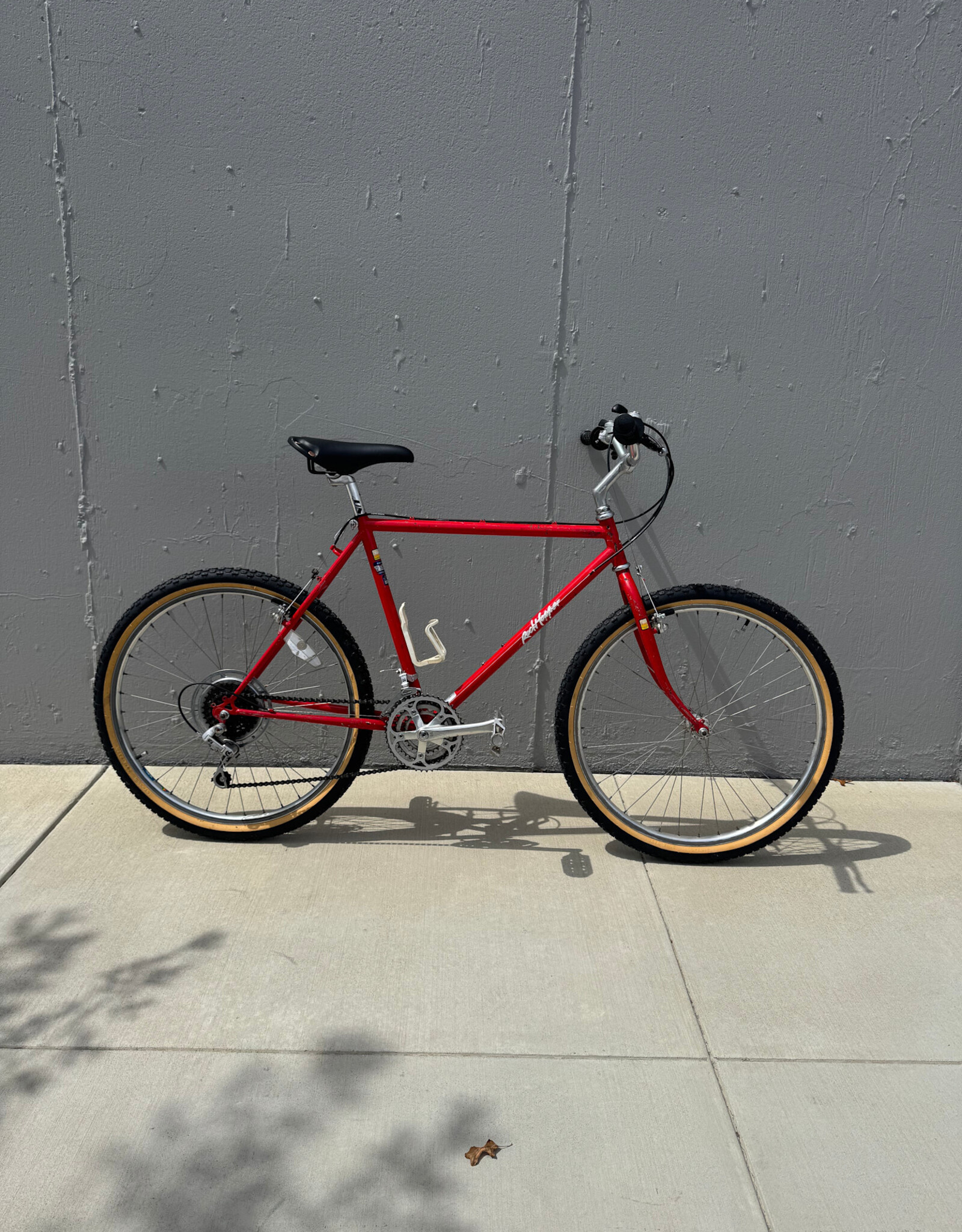 Specialized Rockhopper - Large - Red