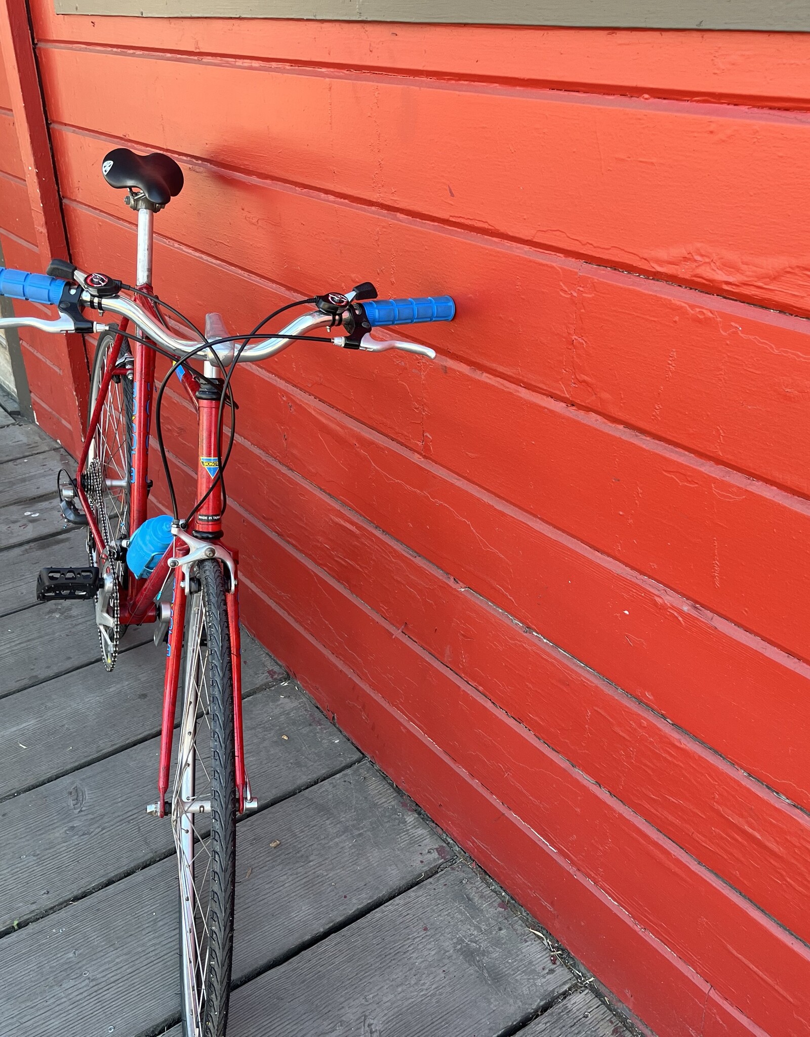 Yokota Enterprise - 23in/58cm - Red