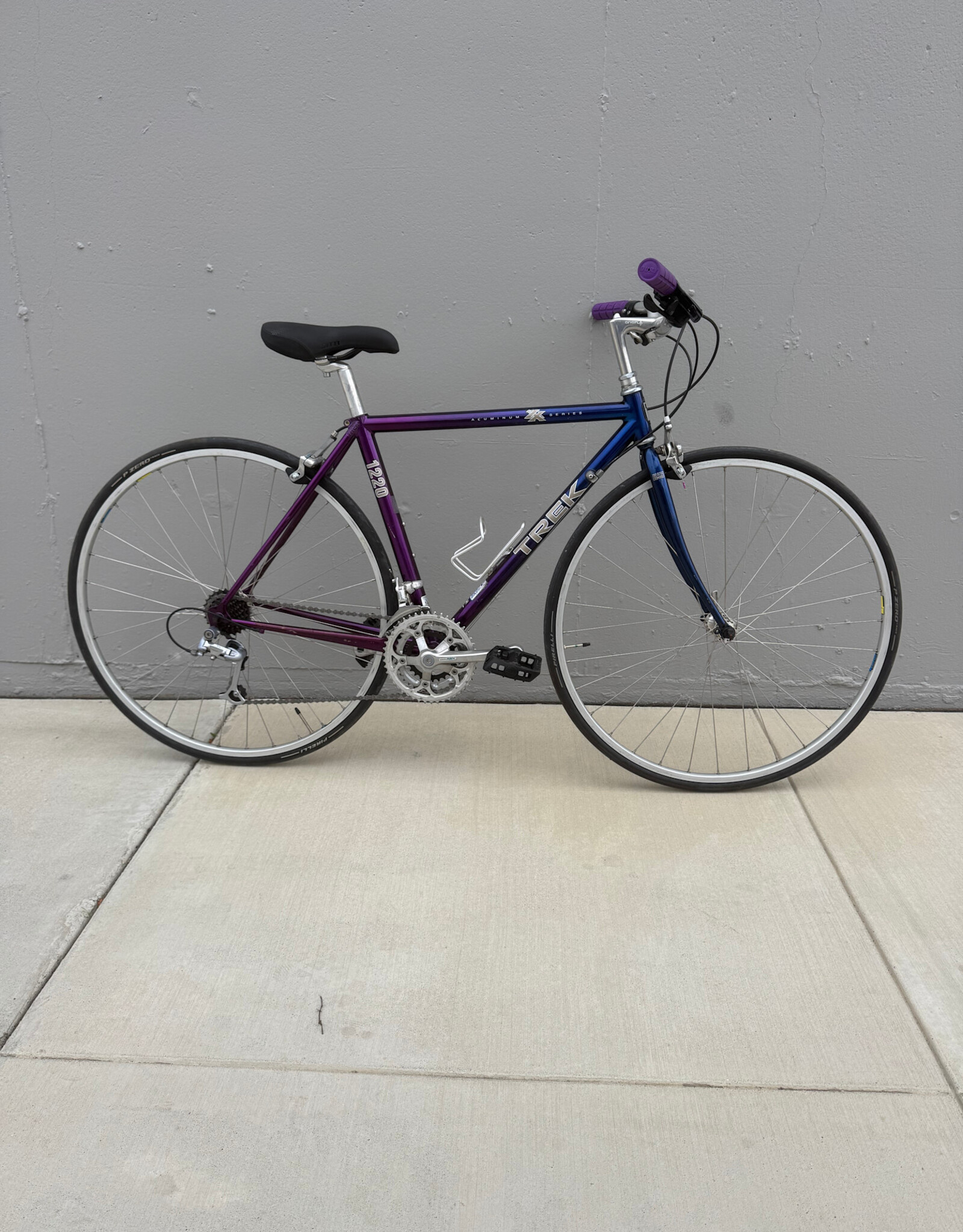 Trek 1220 - 47cm - Purple